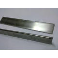 AISI ASTM JIS BS DIN 201 301 304 Edelstahl Manufacturing Custom Flat Bar